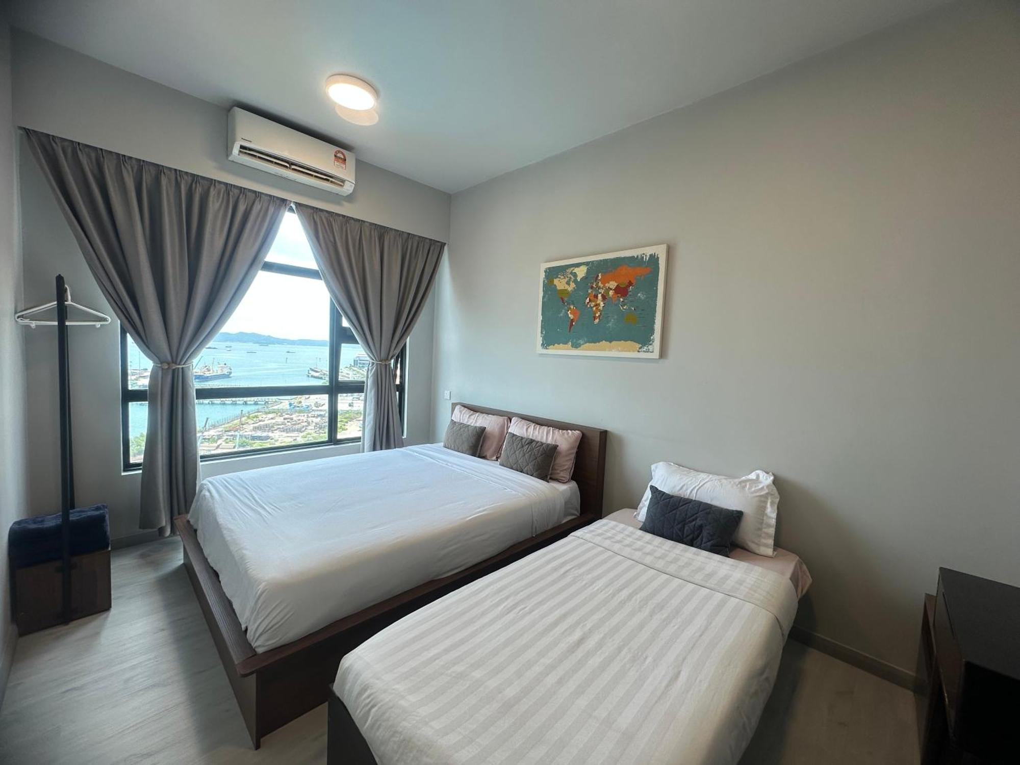 Jesselton Quay - Suite 1 By Staycation Suites Kk Кота Кинабалу Екстериор снимка